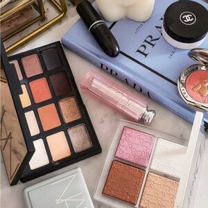 VANITY FAIR BEAUTY CONTRIBUTOR